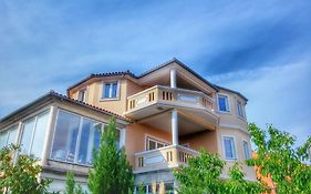 Villa Gregovica